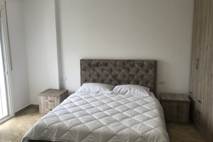 Room 13 of 25