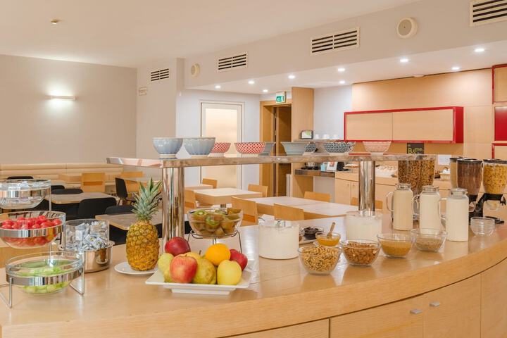 Dining Photos