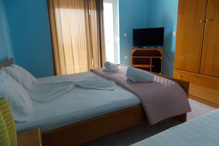 Room 26 of 74