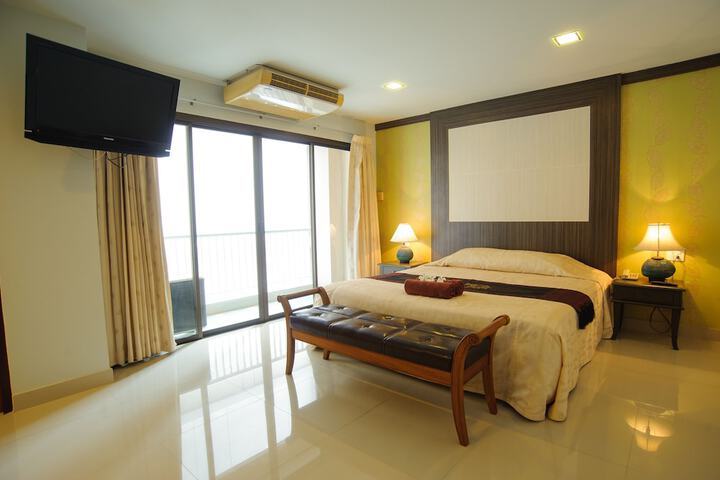 Room 14 of 54