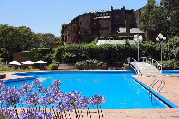 Pool 29 of 60