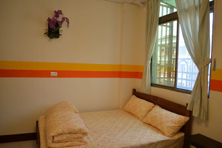 Room 27 of 41