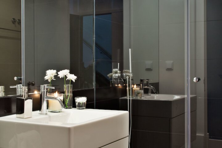 Bathroom Interior Photo