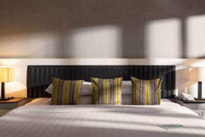 Room 47 of 95