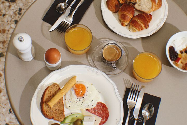 Breakfast/Coffee Service 57 of 59