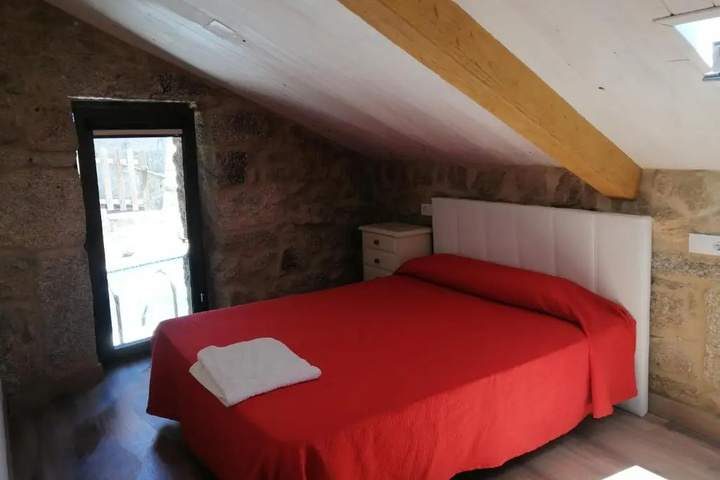 Room 3 of 18