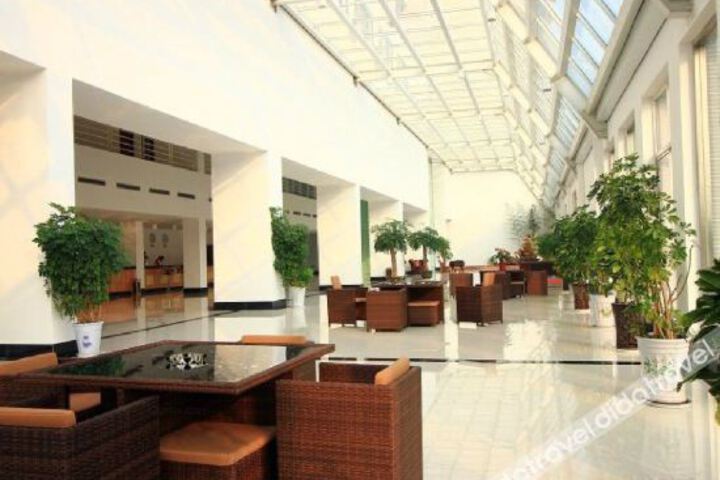 Hotel Interior 21 of 29