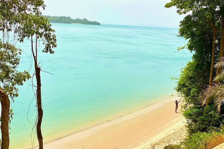 Beach 14 of 19