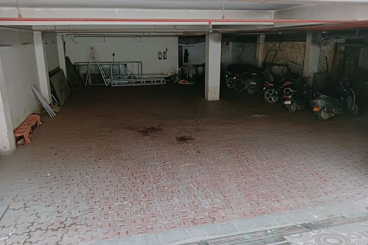 Property Grounds 40 of 40