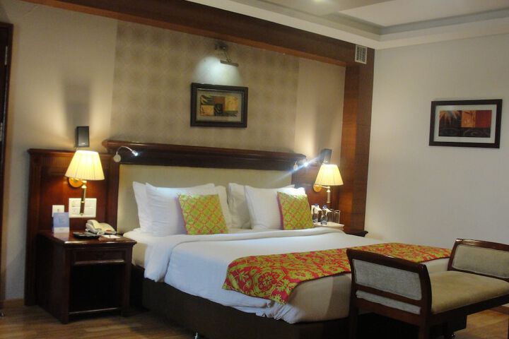 Room 16 of 52