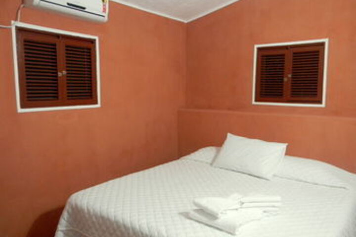 Room 14 of 21