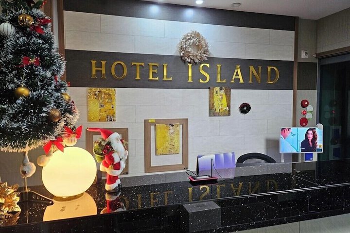 Hotel Interior 3 of 41