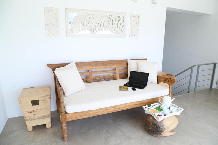 Room 14 of 50