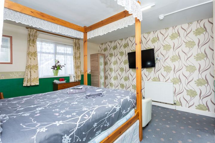 Guestroom Pic