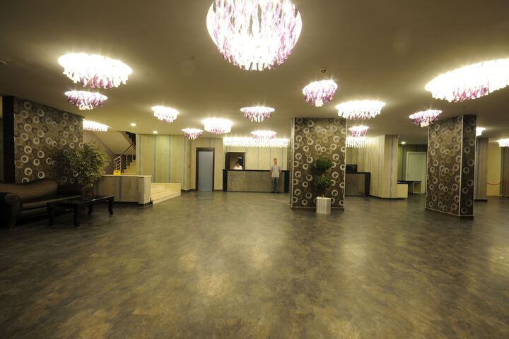 Hotel Interior 5 of 47