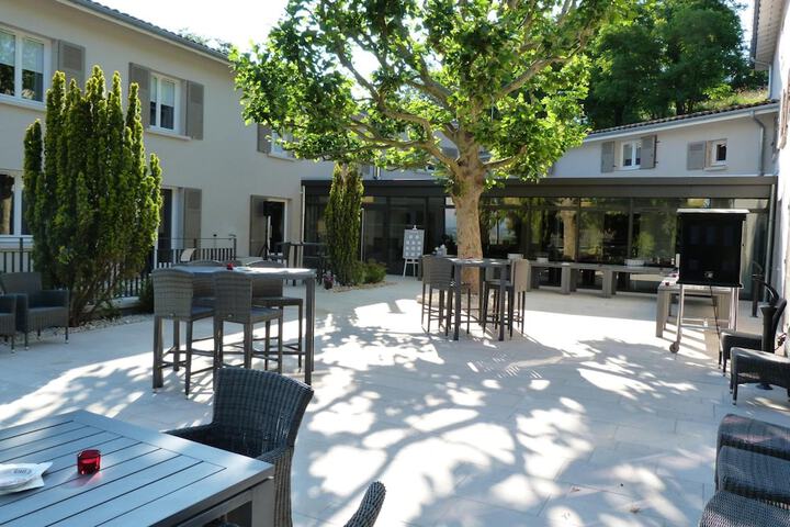Terrace/Patio 13 of 41