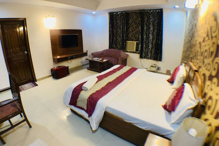Room 11 of 71