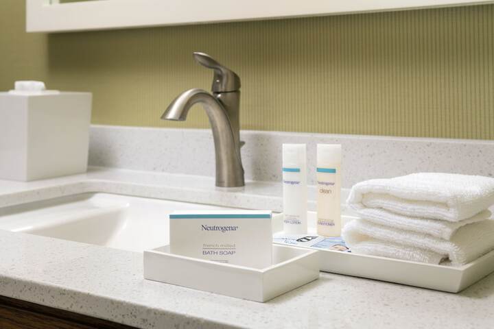 Bathroom amenities