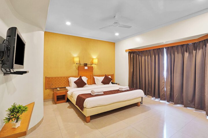 Room 8 of 29