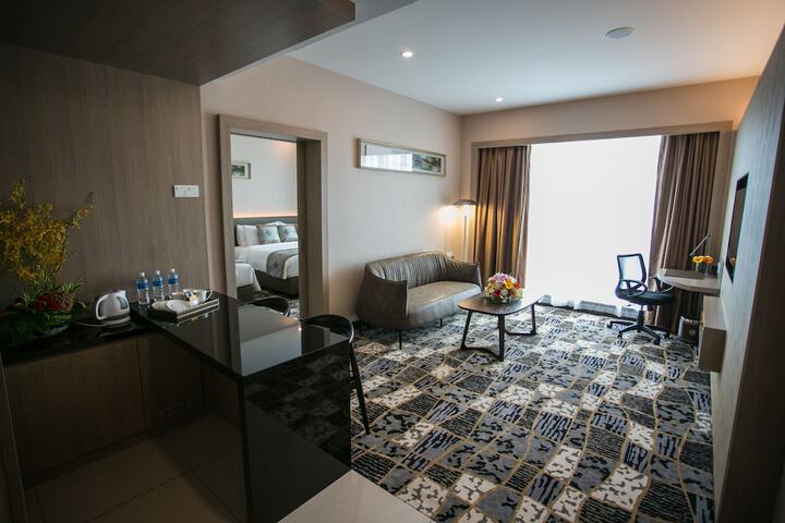 Room 5 of 31