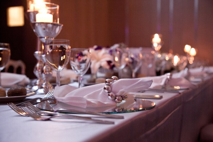 Ballroom/Hall 84 of 123