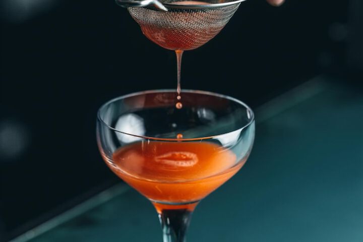 Lounge 60 of 75