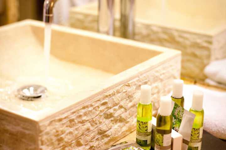 Bath Interior