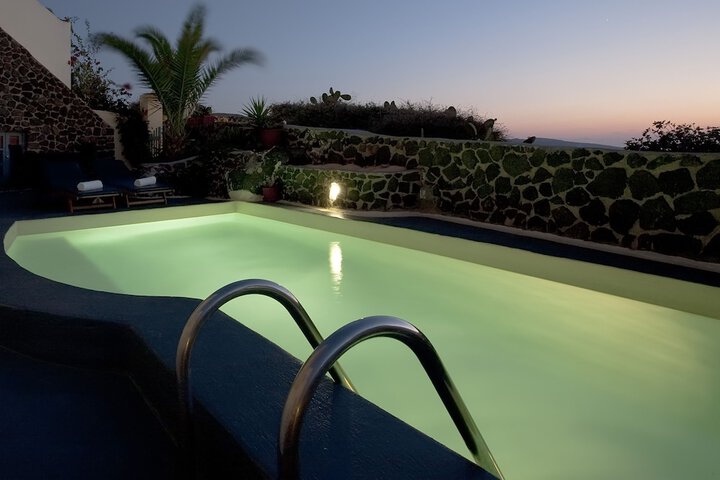 Pool 59 of 83