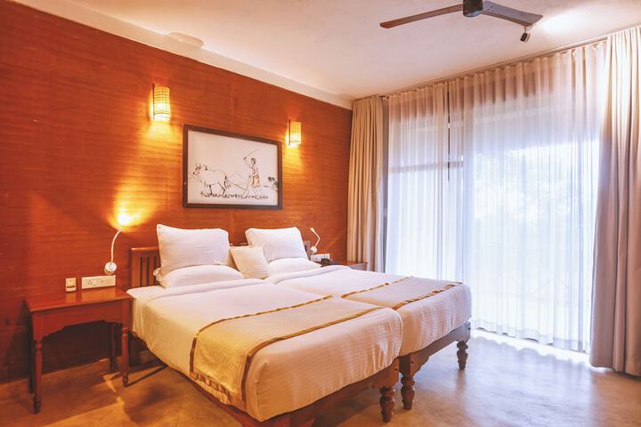 Room 8 of 73