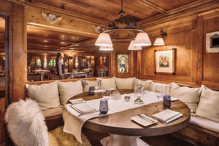 Dining 74 of 91