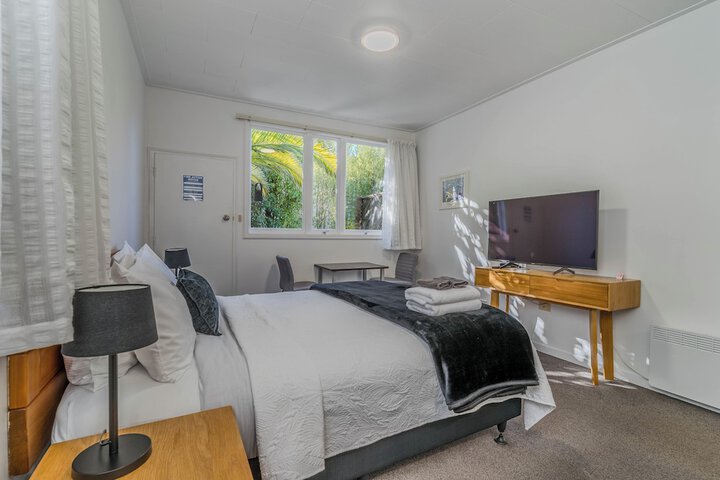 Room 4 of 31