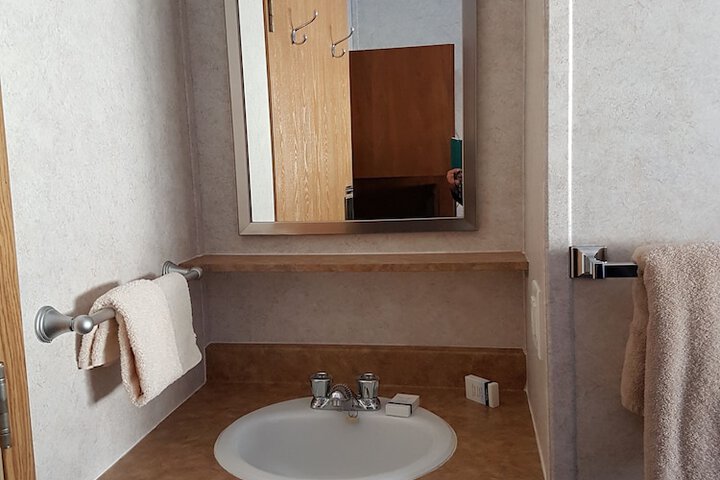 Room 9 of 23