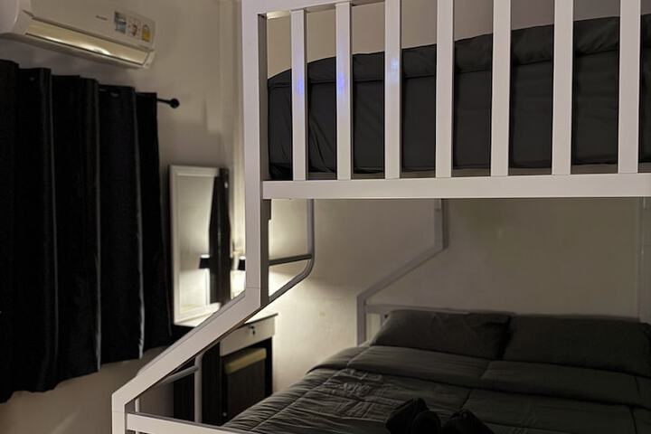 Room 4 of 56