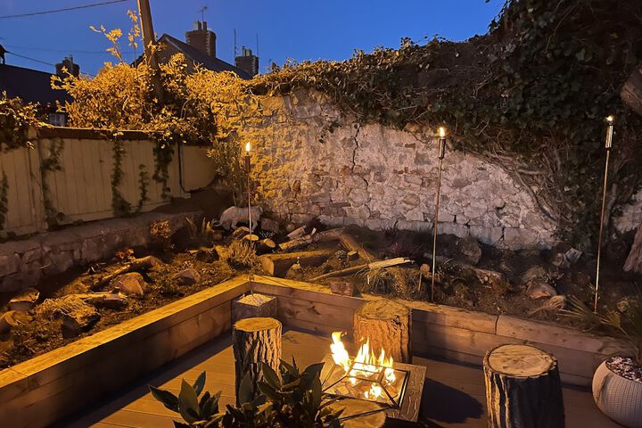 Terrace/Patio 15 of 33