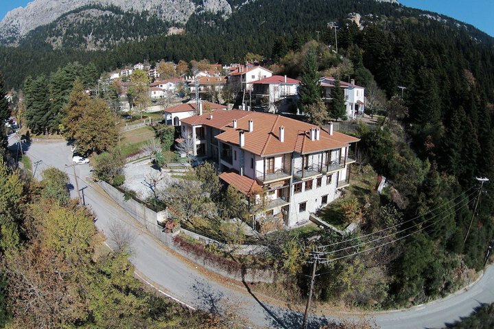 Kroupi Hotel