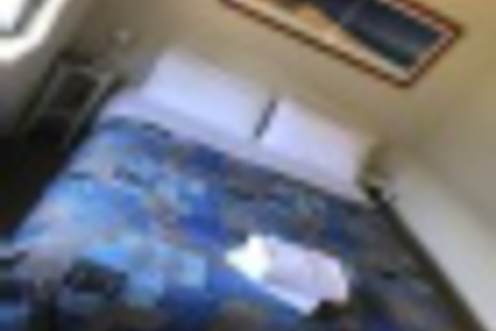 Room 135 of 228