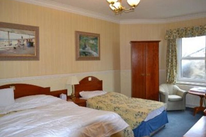 Room 16 of 25