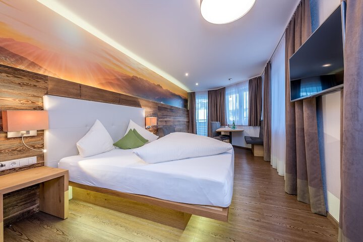 Room 18 of 72