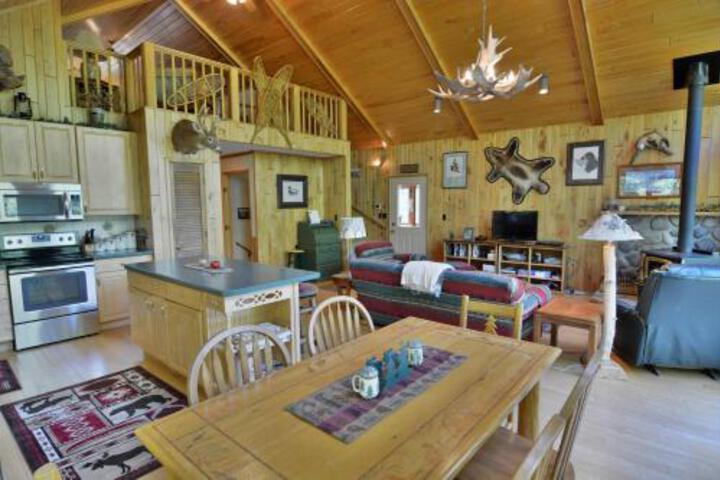 Cascade Condo in Hayward, MN