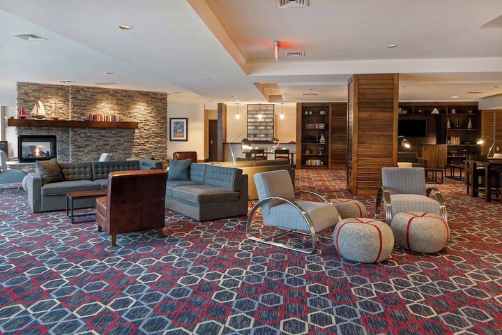 Hotel Interior 7 of 95