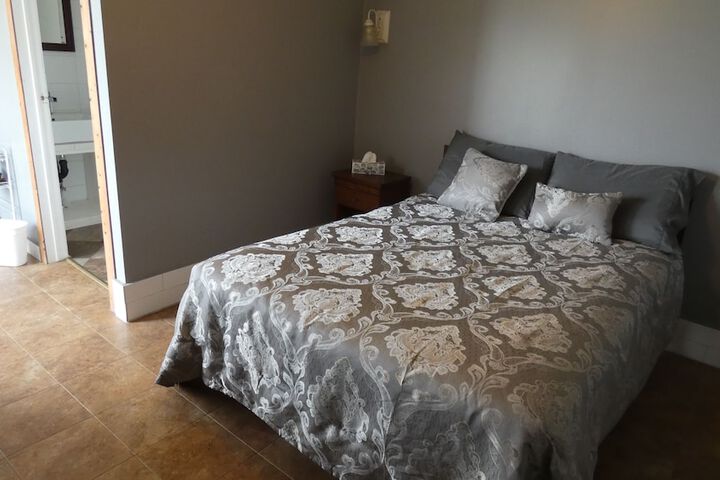 Room 11 of 41