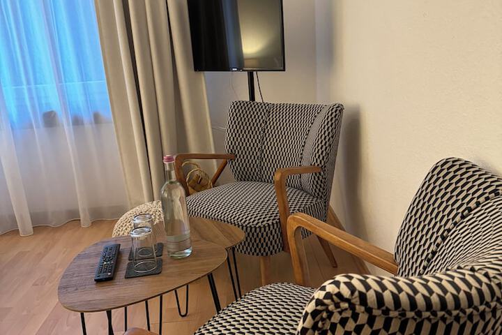 Room 50 of 128