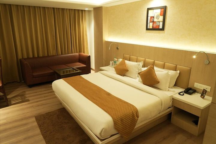 Room 34 of 70