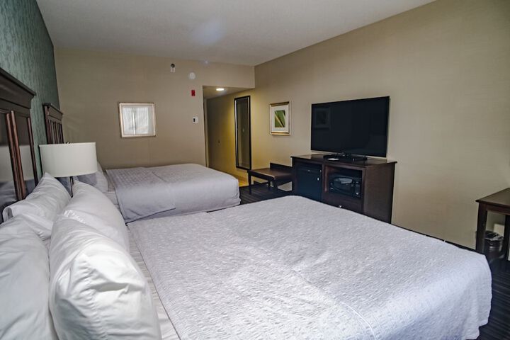 Room 7 of 43