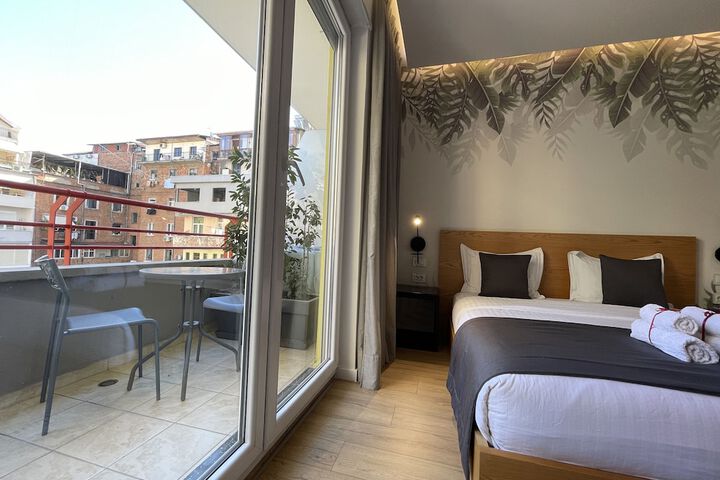 Room 19 of 68