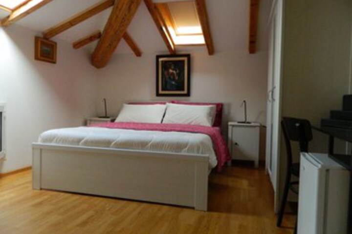 Room 20 of 22