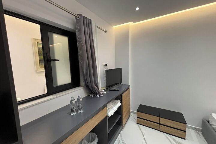 Room 20 of 30