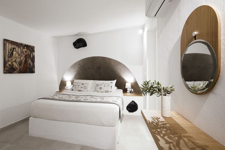 Room 4 of 279