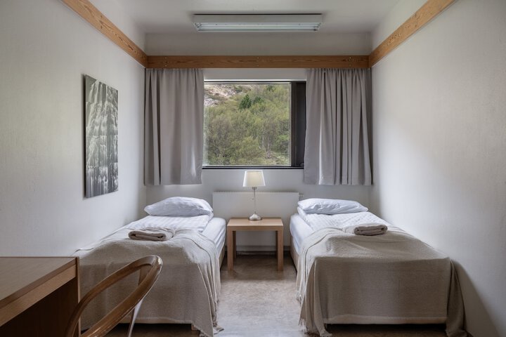 Room 9 of 74