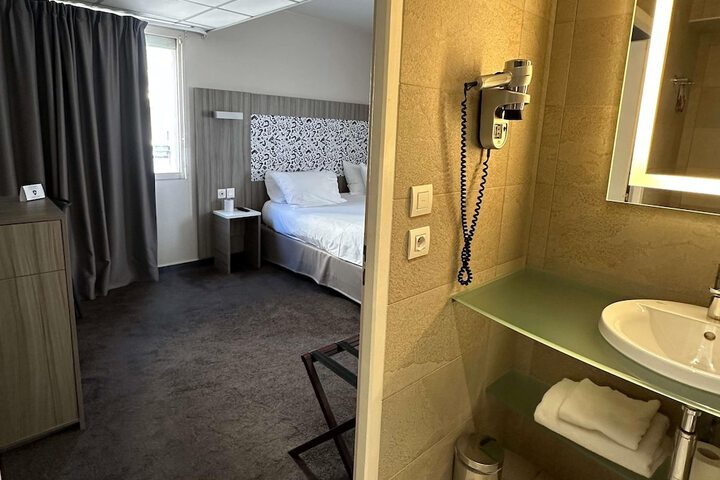 Room 31 of 72